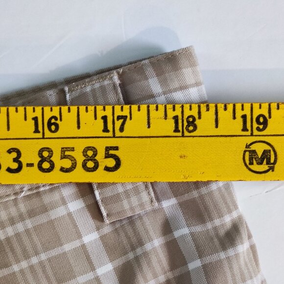 Izod X.F.G flat front Golf shorts light brown grey checkered men's size 36 - Picture 12 of 13